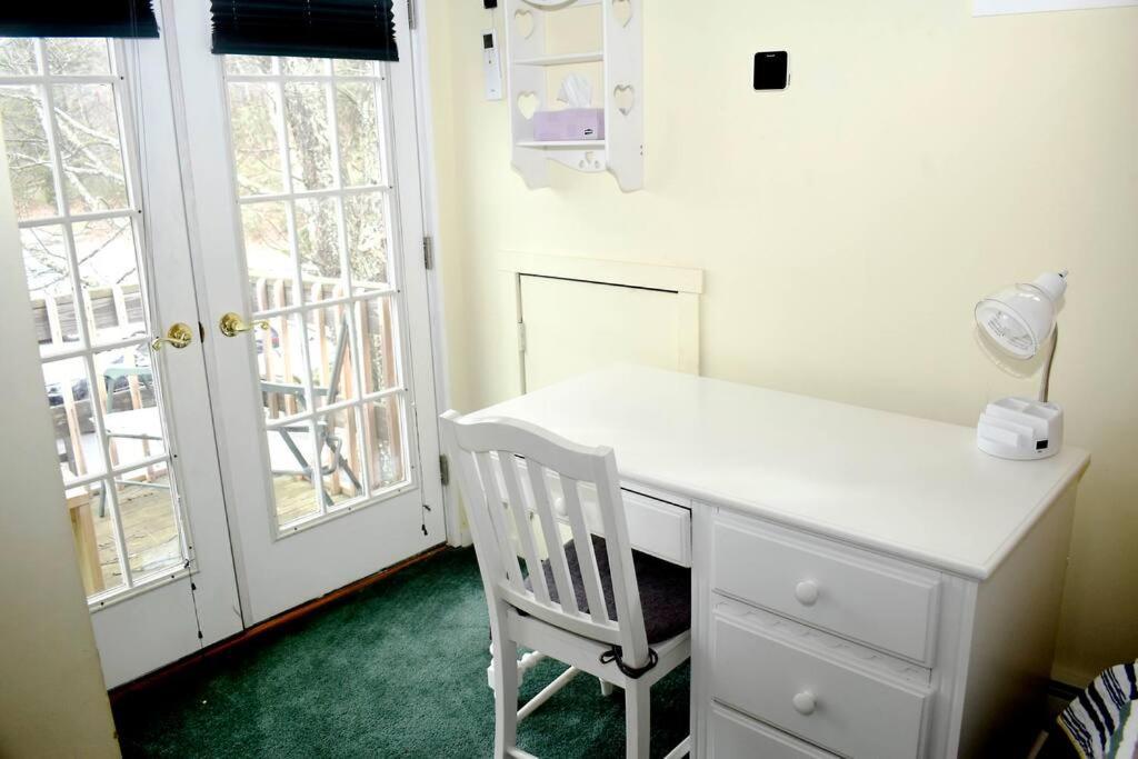3-bedroom Vacation Steps To Camelback Area Ski-in Ski-out * Crescent Lake