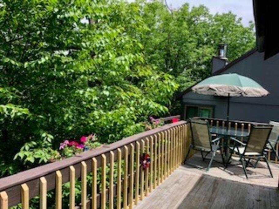 Holiday home 3-bedroom Vacation Steps To Camelback Area Ski-in Ski-out